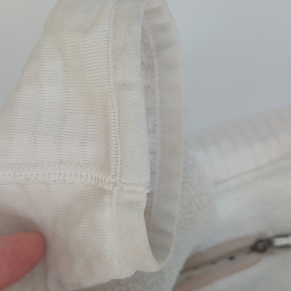 patagonia off white zipper jacket - Picture 6 of 9